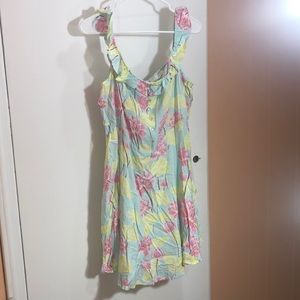 NWT Light Off-the-Shoulder Floral Dress